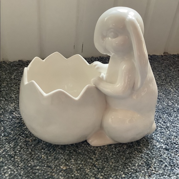 Rae Dunn Easter Bunny - Picture 6 of 6